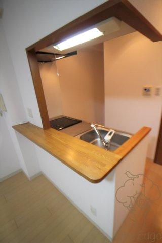 ダイドーメゾン大阪・堂島のキッチン
