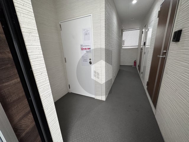 クリエオーレ荒本2のロビー