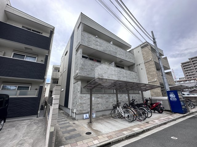 クリエオーレ荒本2の外観