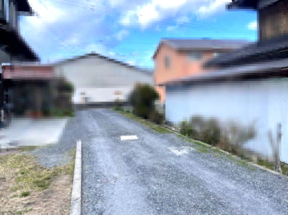 大津市真野五丁目49坪売地の前面道路含む現地写真