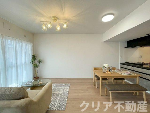 【居間・リビング】 | エトワール高崎常盤町　2階