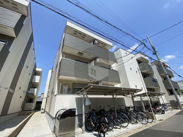 フジパレス放出2番館の外観