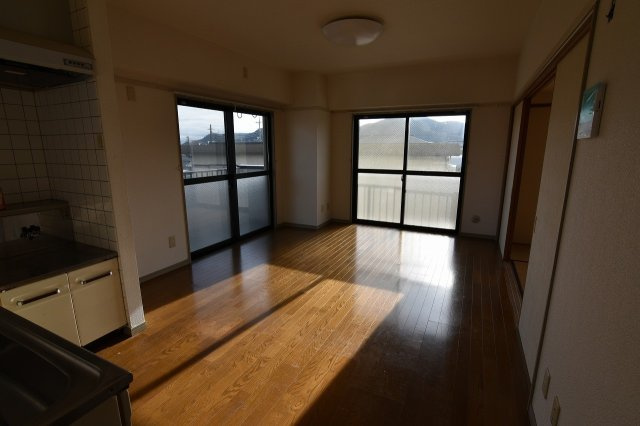 アーバンハイツ884の居間・リビング