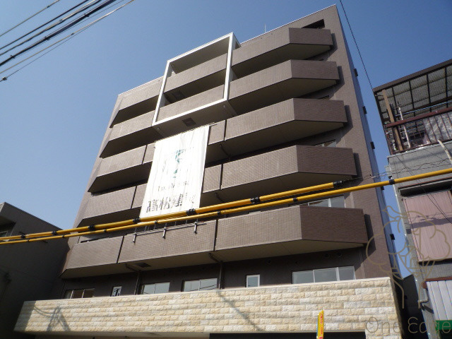 レシェンテ西梅田の外観