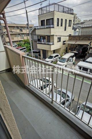 東和ロイヤルハイツのバルコニー|同物件別室参考写真