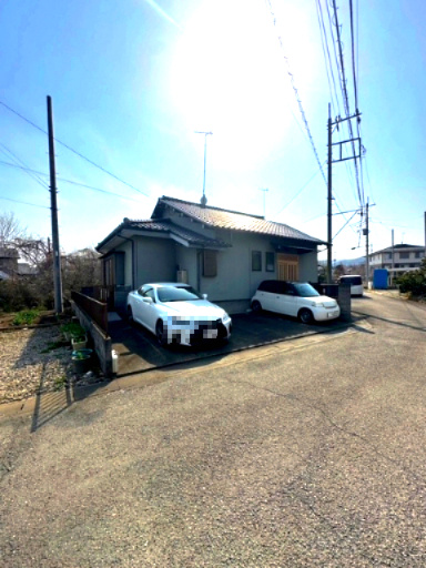 【中古】入間郡越生町上野平屋建て中古住宅の外観|人気の平屋建て♪
ゆとりある生活をこちらで♪
