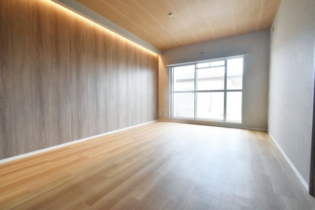 LANI　TERRACE NISHINOMIYAの居間・リビング