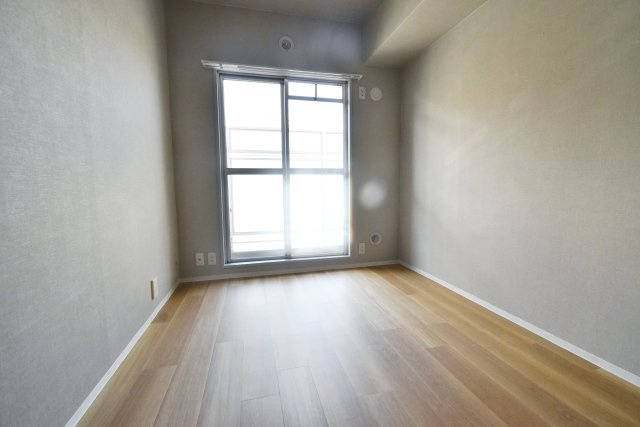 LANI　TERRACE NISHINOMIYAの洋室|5.2帖洋室