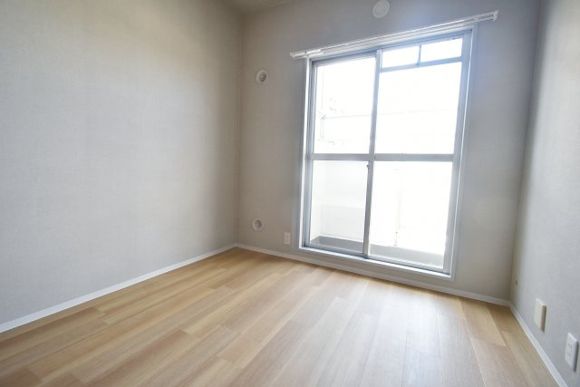 LANI　TERRACE NISHINOMIYAの洋室|3.8帖洋室