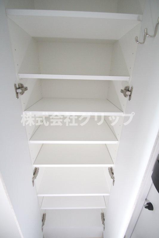 メインステージ横濱阪東橋の収納