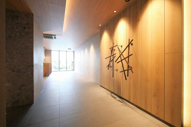 大阪市西区新町４丁目の賃貸マンションのロビー