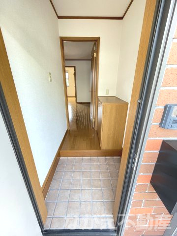 【玄関】 | 明るい玄関です