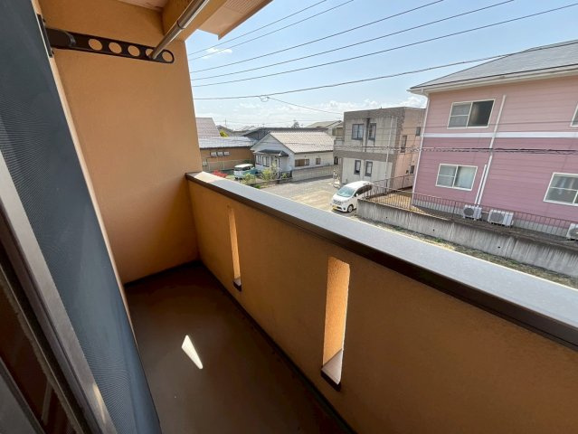 シティーパティオのバルコニー|暖かな日差しのふりそそぐバルコニー