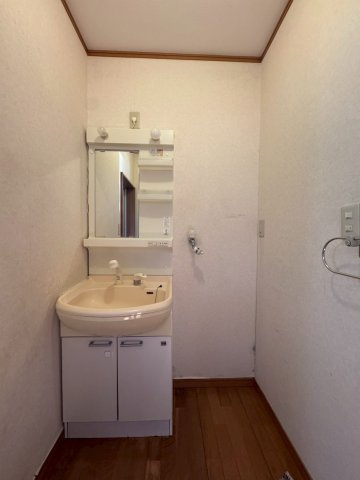 シティーパティオの洗面所|脱衣スペースもあります