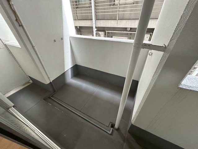 横井第6ビルのバルコニー