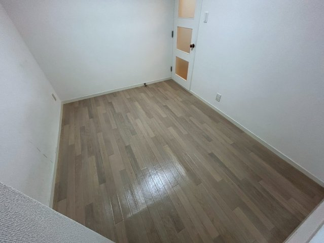 横井第6ビルの内装