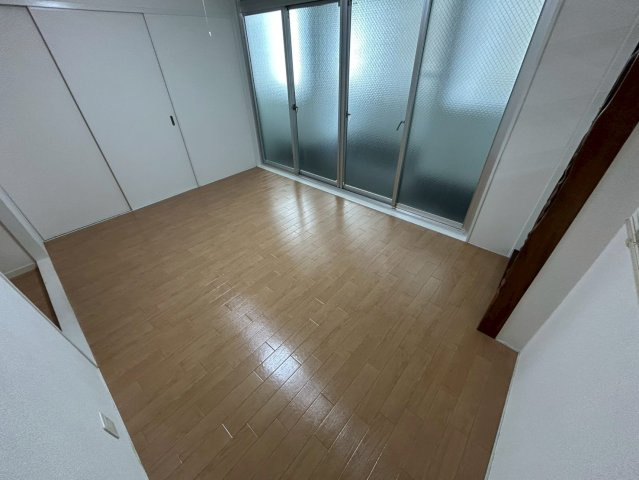 横井第6ビルの居間・リビング