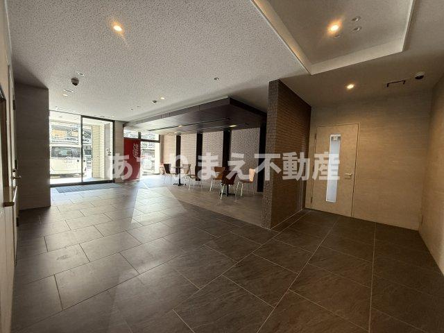 CINQ IWASE BLDのロビー