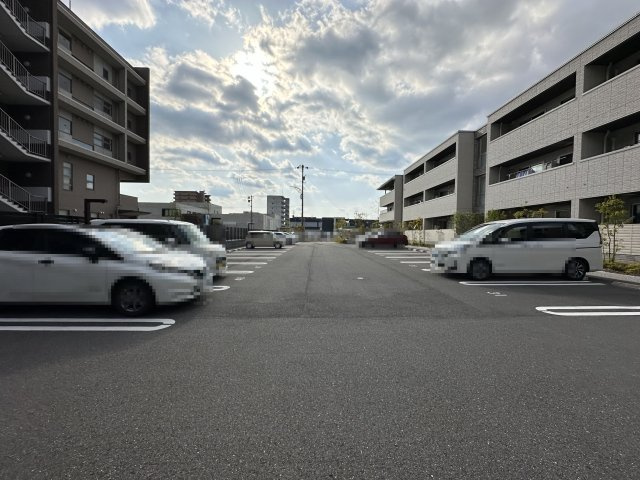 ベレオ ラ・カシータの駐車場