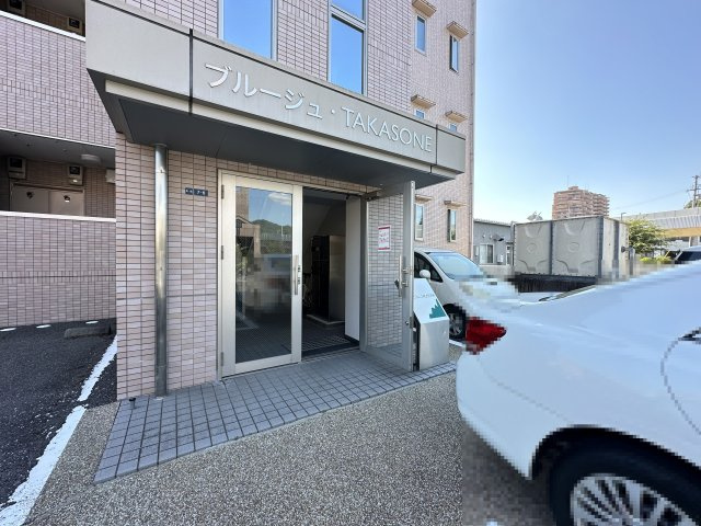 ブルージュ･ＴＡＫＡＳＯＮＥのエントランス