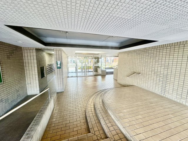 ダイアパレス長町南のエントランス