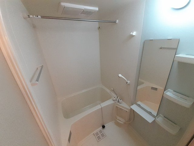 マーベラス柏井の浴室|ゆったり過ごせるお風呂です