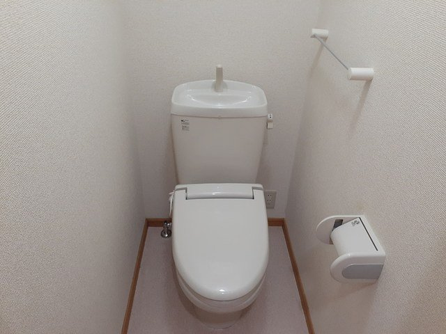 マーベラス柏井のトイレ