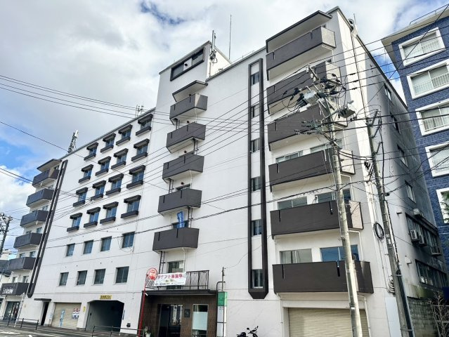 セントラルコーポ上杉の外観