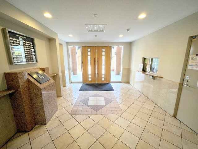 レクセルマンション福生第二のエントランス