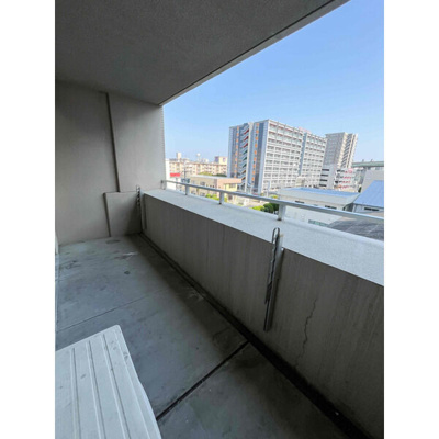 【バルコニー】 | セゾンドール貝塚 | 別号室の写真になります。現況優先。