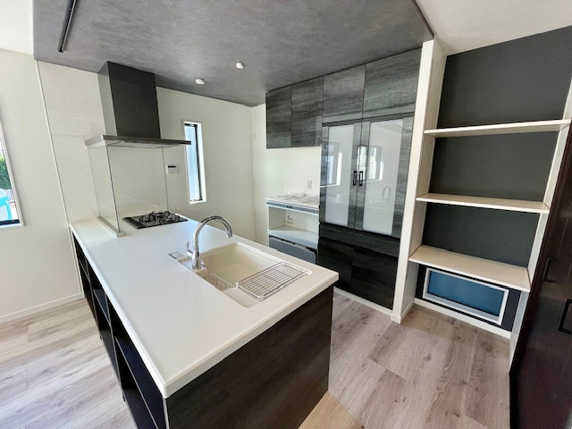 新築戸建　のキッチン|カップボード標準装備　キッチンスペース