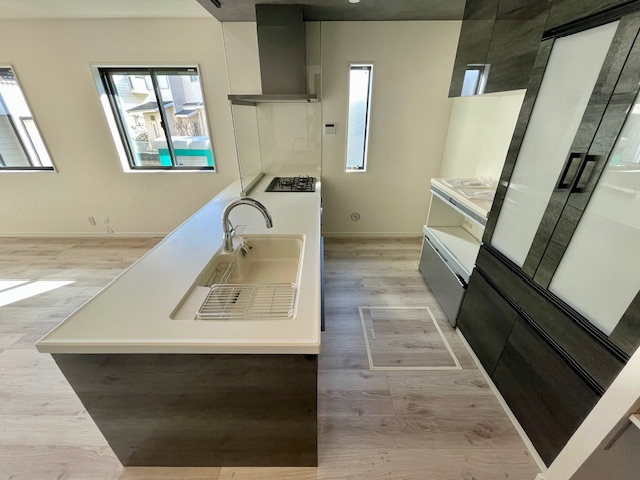 新築戸建　のキッチン|タッチレス水栓付　キッチンスペース