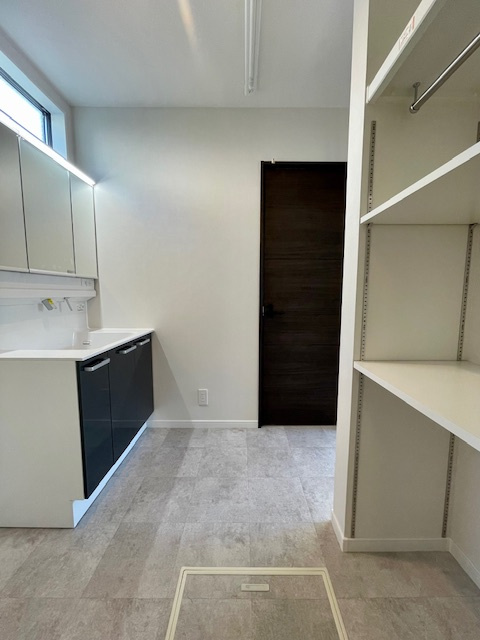 新築戸建　の脱衣所|脱衣スペース