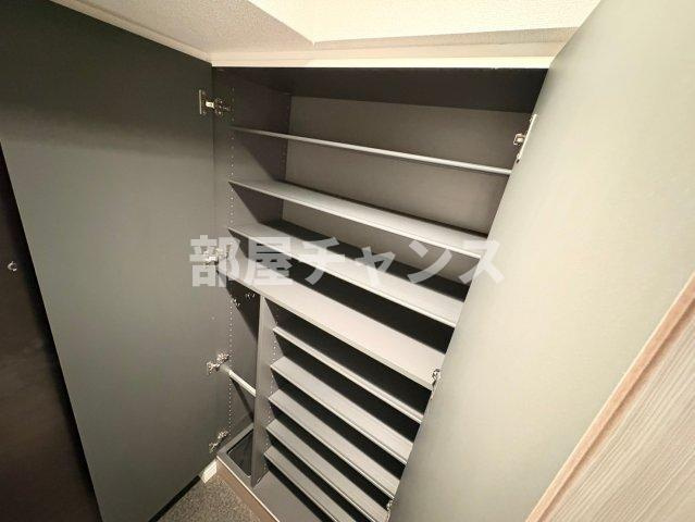 プレサンス東別院駅前の収納