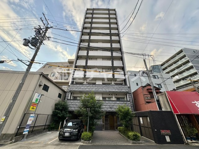 プレサンス東別院駅前の外観