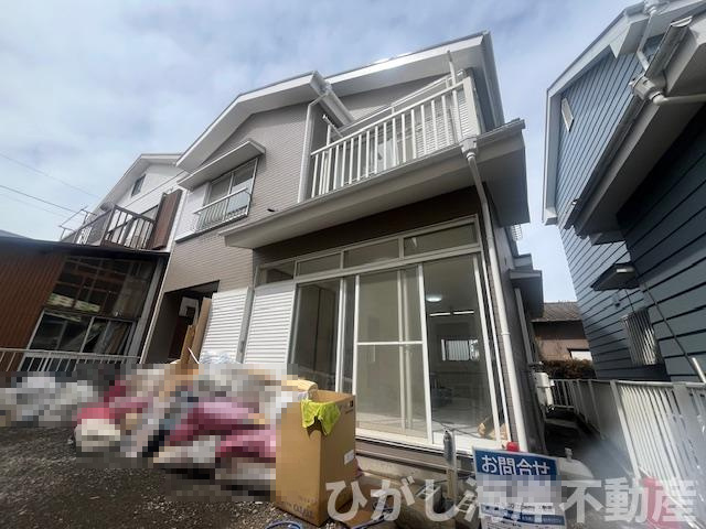 茅ヶ崎市香川　中古戸建の外観|新規リフォーム中　現地外観