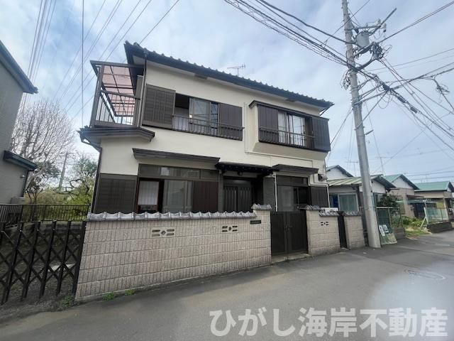 茅ヶ崎市香川　中古戸建の前面道路含む現地写真|新規リフォーム完了！　現地外観