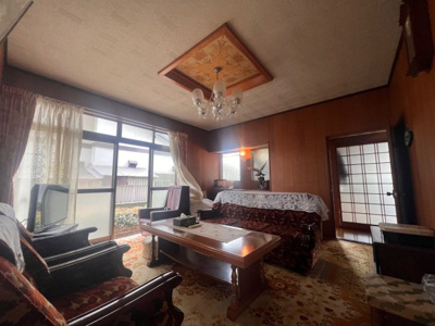 【居間・リビング】 | 三木市志染町東自由が丘2丁目既存戸建