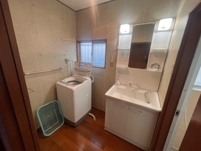 【独立洗面台】 | 三木市志染町東自由が丘2丁目既存戸建