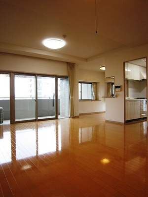 【居間・リビング】 | サーパス中町 | リビングダイニング（約19.7畳）