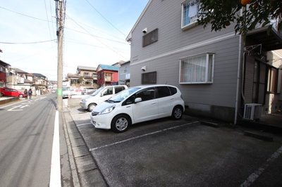 敷地内駐車場※要空き確認