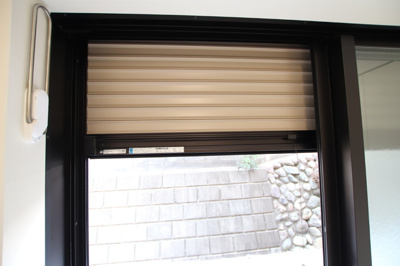 防犯にも！シャッター雨戸