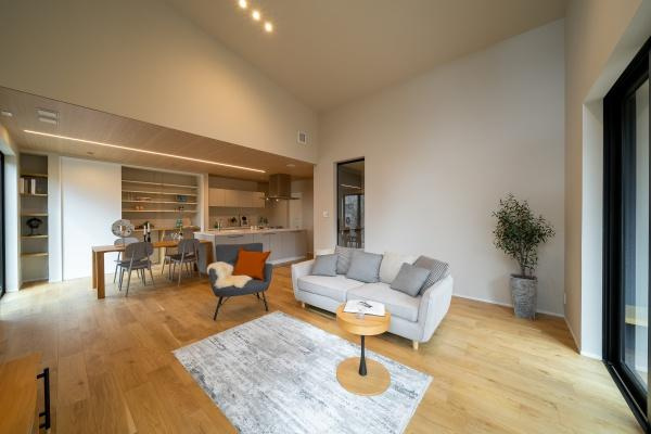 【居間・リビング】 | 西区桜が丘中町2丁目　新築戸建