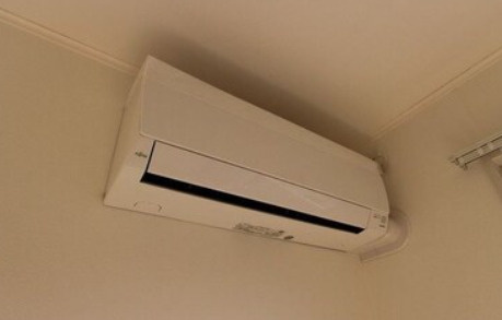 メゾンシュクレの設備|エアコン付きのお部屋です