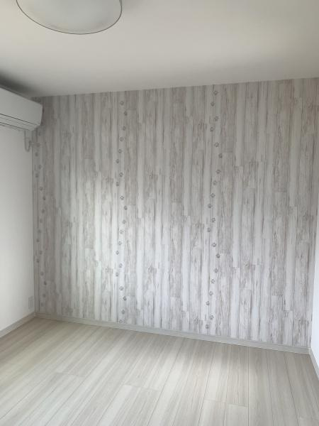 出雲市知井宮町中古戸建ての洋室