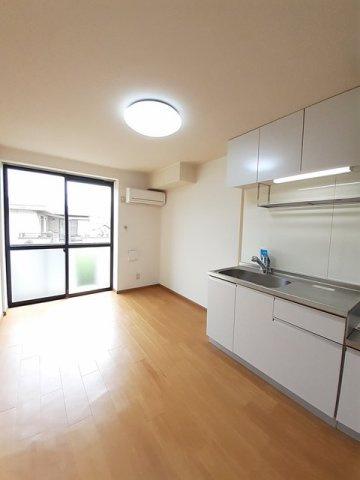 ベルフィーユ山手上Ａの居間・リビング