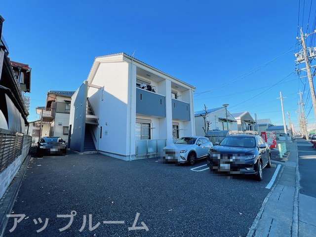 サン・サクラ・アサヒの駐車場