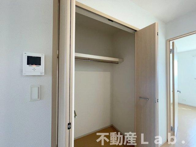 エルミタージュのセキュリティ|２・３階、各階にTVモニターホン付