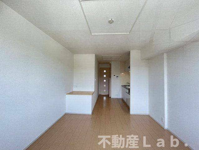 エルミタージュの居間・リビング