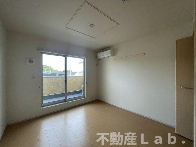 エルミタージュの洋室